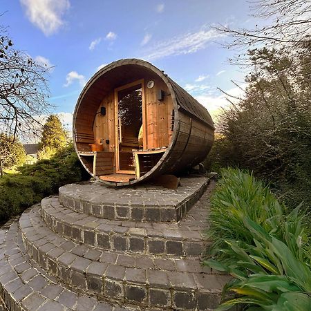 Wellness Tuin - Ultieme Partner Beleving - St Hubertus Suite Met Jacuzzi ,Openhaard, Prive Hottub En Prive Sauna In Jachthut Stijl Horst Exterior photo